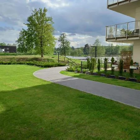 Marina - Widok Na Jezioro, Ogrodek Z Tarasem, Podziemny Parking, Nawet 6 Lozek Илава