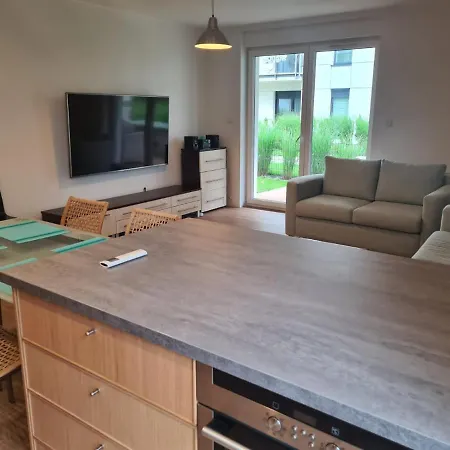 Marina - Widok Na Jezioro, Ogrodek Z Tarasem, Podziemny Parking, Nawet 6 Lozek Apartment *