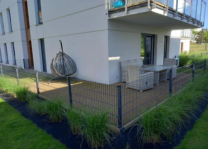 Marina - Widok Na Jezioro, Ogrodek Z Tarasem, Parking, Nawet 6 Lozek