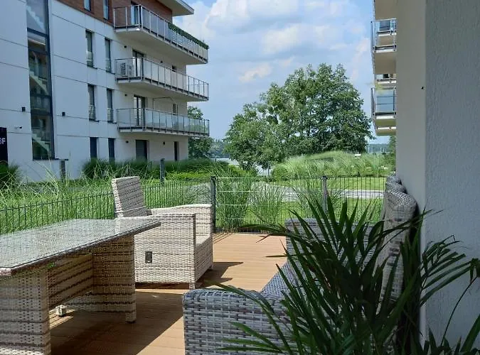 Marina - Widok Na Jezioro, Ogrodek Z Tarasem, Parking, Nawet 6 Lozek דירה אילאווה