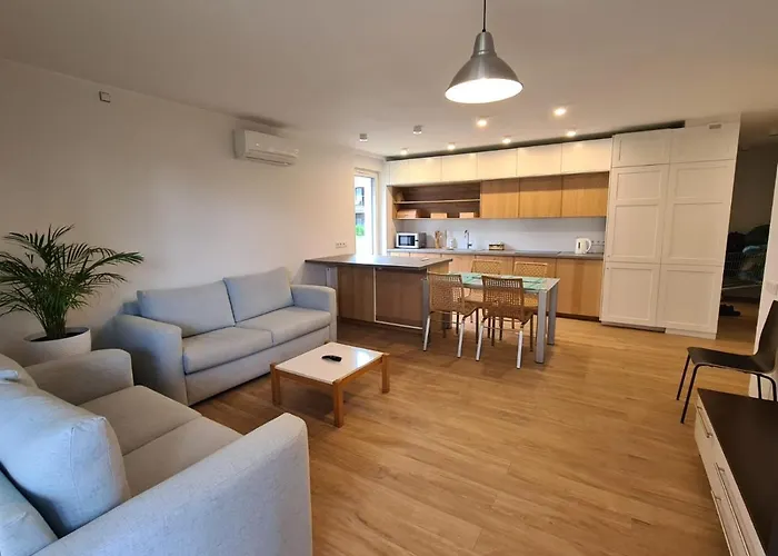 Marina - Widok Na Jezioro, Ogrodek Z Tarasem, Parking, Nawet 6 Lozek *