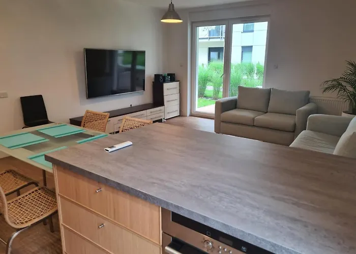 Marina - Widok Na Jezioro, Ogrodek Z Tarasem, Parking, Nawet 6 Lozek דירה *