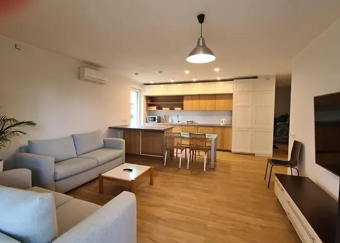 Marina - Widok Na Jezioro, Ogrodek Z Tarasem, Parking, Nawet 6 Lozek דירה אילאווה